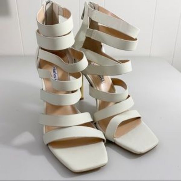CHARLES DAVID VELMA  BEIGE LEATHER HEELS NWOT !!!! - Picture 1 of 7